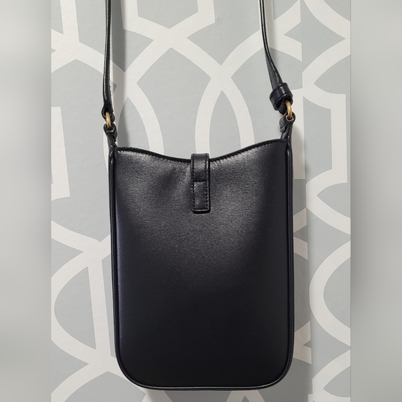 Saint Laurent Mini 5 To 7 Vertical Black Ysl - Picture 4 of 13